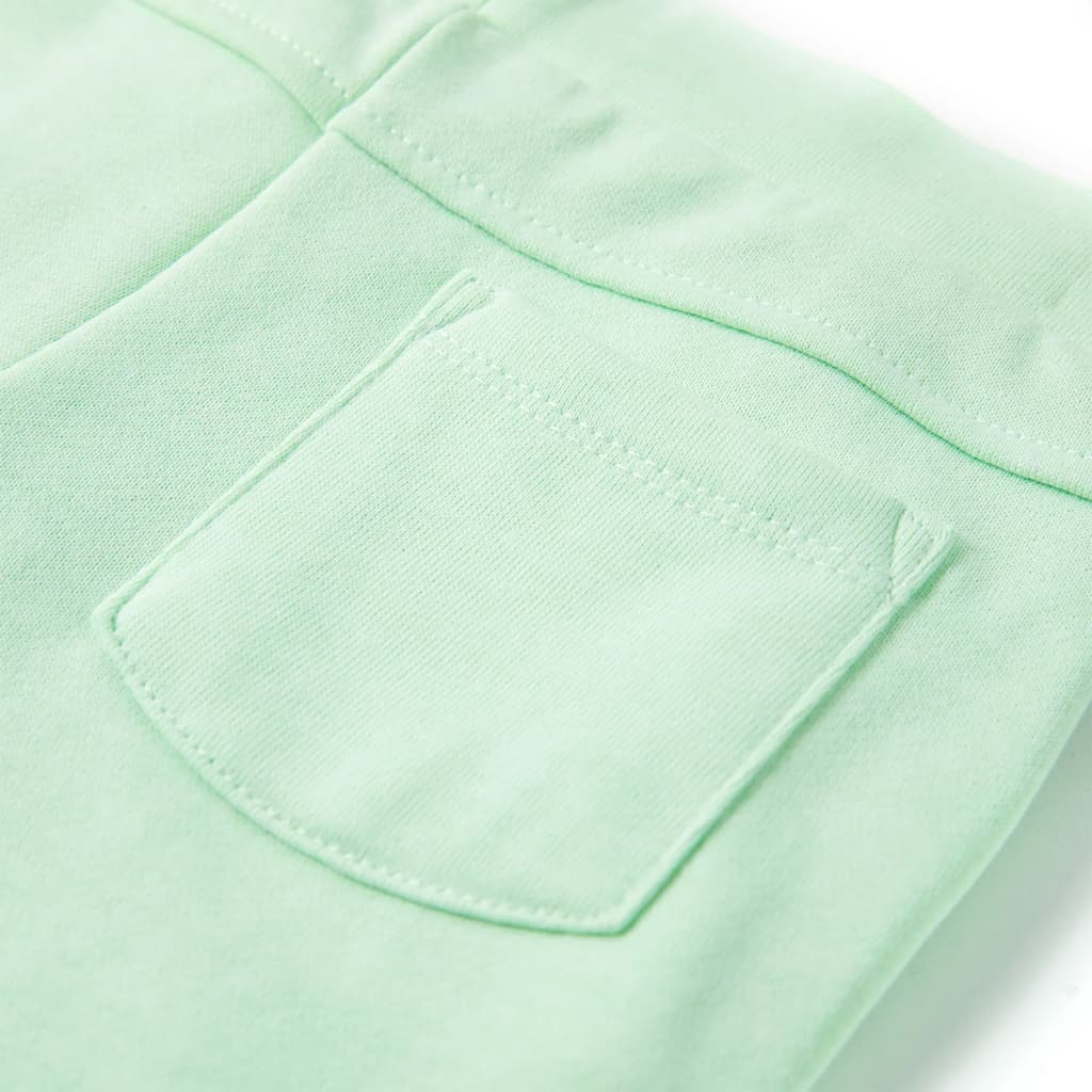 Pantalones cortos infantiles con cordón verde chillón 104